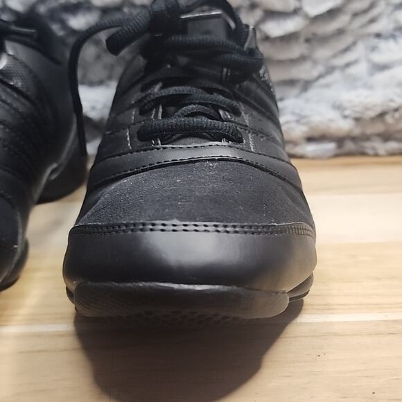 BLOCH WOMAN'S TRINITY BLACK LEATHER SPLIT SOLE DANCE SNEAKER NWOB🎶LETS DANCE🎶 - Picture 5 of 16